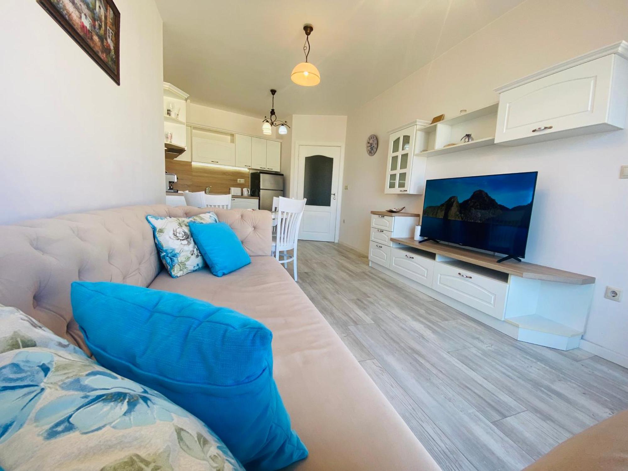 1Bd Ap In La Mer Complex Private Beach And Pool Golden Sands Bagian luar foto